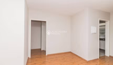 Apartamento com 1 quarto à venda na Avenida Coronel Lucas de Oliveira, 2658, Petrópolis, Porto Alegre, 41 m2 por R$ 229.900