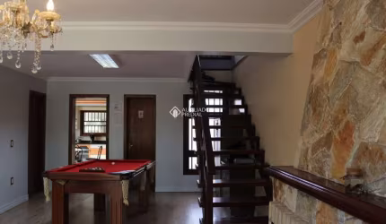 Casa com 4 quartos à venda na Avenida Guido Mondin, 743, São Geraldo, Porto Alegre, 260 m2 por R$ 1.499.000