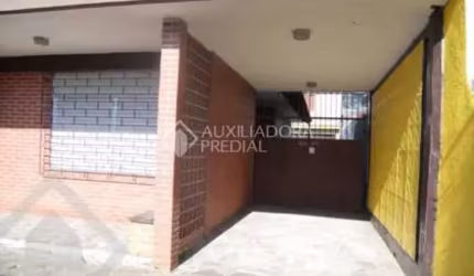 Casa em condomínio fechado com 4 quartos à venda na Avenida Tramandaí, 1019, Ipanema, Porto Alegre, 280 m2 por R$ 698.000