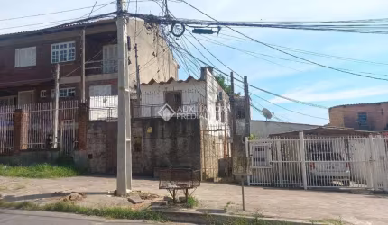 Terreno à venda na Rua Cananéia, 45, Vila Jardim, Porto Alegre, 353 m2 por R$ 1.300.000