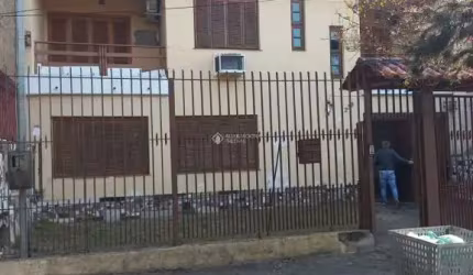 Casa em condomínio fechado com 4 quartos à venda na Rua Costa Lima, 239, Nonoai, Porto Alegre, 350 m2 por R$ 540.000