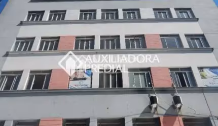 Sala comercial à venda na Avenida Júlio de Castilhos, 596, Centro Histórico, Porto Alegre, 82 m2 por R$ 75.000