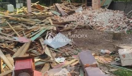 Terreno à venda na Rua Tamandaré, 1081, Camaquã, Porto Alegre, 330 m2 por R$ 399.000