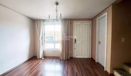 Casa em condomínio fechado com 2 quartos à venda na Rua Camaquã, 206, Camaquã, Porto Alegre, 104 m2 por R$ 435.000