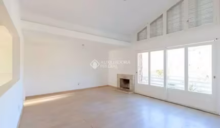Casa com 3 quartos à venda na Rua Manauê, 76, Vila Assunção, Porto Alegre, 174 m2 por R$ 1.300.000