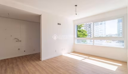 Apartamento com 2 quartos à venda na Rua Alberto Silva, 53, Vila Ipiranga, Porto Alegre, 69 m2 por R$ 540.000