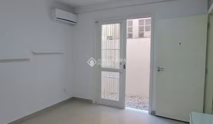 Apartamento com 1 quarto à venda na Avenida Alegrete, 349, Petrópolis, Porto Alegre, 39 m2 por R$ 220.000
