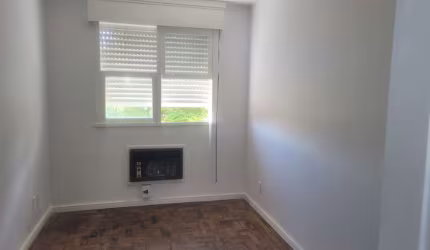 Apartamento com 2 quartos à venda na Travessa Escobar, 529, Camaquã, Porto Alegre, 48 m2 por R$ 165.000