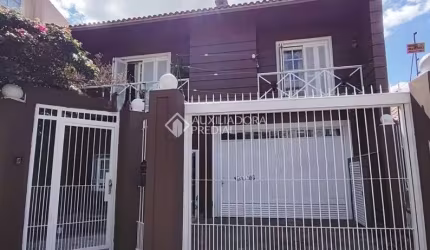 Casa com 4 quartos à venda na Rua João Paetzel, 1032, Chácara das Pedras, Porto Alegre, 280 m2 por R$ 2.990.000