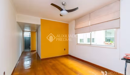 Apartamento com 2 quartos à venda na Avenida Coronel Gastão Haslocher Mazeron, 173, Medianeira, Porto Alegre, 65 m2 por R$ 260.000