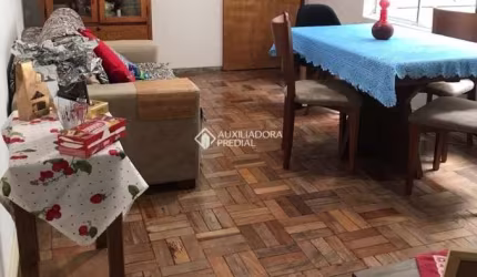 Apartamento com 3 quartos à venda na Avenida Itaqui, 365, Petrópolis, Porto Alegre, 94 m2 por R$ 340.000