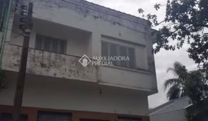 Casa com 2 quartos à venda na Rua Conselheiro Brusque, 188, Jardim Itu Sabará, Porto Alegre, 220 m2 por R$ 430.000