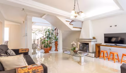 Casa com 4 quartos à venda na Avenida Cai, 865, Cristal, Porto Alegre, 272 m2 por R$ 1.285.000