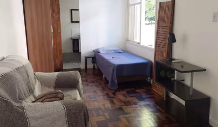Apartamento com 1 quarto à venda na Avenida da Azenha, 1520, Azenha, Porto Alegre, 30 m2 por R$ 139.000