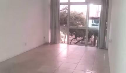 Sala comercial à venda na Avenida Protásio Alves, 3173, Petrópolis, Porto Alegre, 27 m2 por R$ 80.000