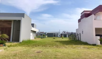 Terreno em condomínio fechado à venda na Avenida Diamante, 1173, Condomínio Riviera Xangri-Lá, Xangri-Lá, 371 m2 por R$ 540.000