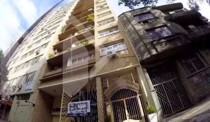 Apartamento com 3 quartos à venda na Rua Duque de Caxias, 1303, Centro Histórico, Porto Alegre, 202 m2 por R$ 1.300.000