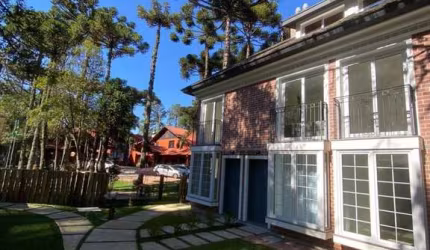 Casa em condomínio fechado com 3 quartos à venda na CORONEL THEOBALDO FLECK, 641, Centro, Canela, 101 m2 por R$ 1.199.000