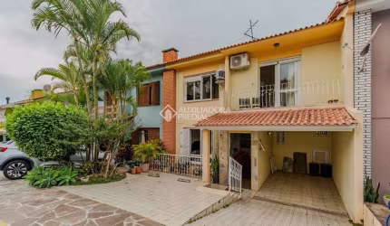 Casa em condomínio fechado com 4 quartos à venda na Rua Martim Afonso, 115, Santo Antônio, Porto Alegre, 102 m2 por R$ 695.000