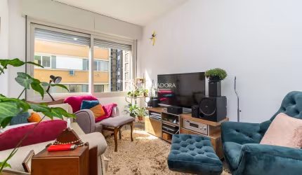 Apartamento com 2 quartos à venda na Avenida Senador Salgado Filho, 257, Centro Histórico, Porto Alegre, 62 m2 por R$ 335.000