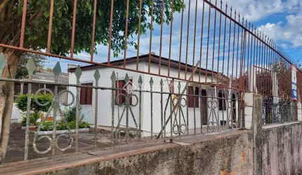 Casa com 2 quartos à venda na Rua Rodrigues Moreira, 55, Sarandi, Porto Alegre, 87 m2 por R$ 250.000