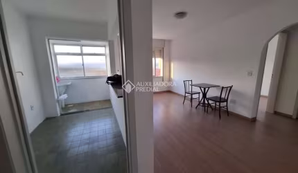 Apartamento com 3 quartos à venda na Rua Luiz de Camões, 269, Santo Antônio, Porto Alegre, 87 m2 por R$ 390.000
