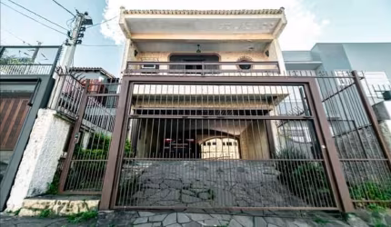 Casa com 3 quartos à venda na Rua Doutor Eduardo Chartier, 275, Passo da Areia, Porto Alegre, 184 m2 por R$ 819.000