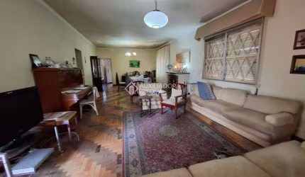 Casa com 3 quartos à venda na Rua Dário Pederneiras, 656, Petrópolis, Porto Alegre, 205 m2 por R$ 2.660.000