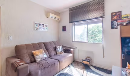 Apartamento com 2 quartos à venda na Avenida Professor Oscar Pereira, 1090, Azenha, Porto Alegre, 56 m2 por R$ 199.990