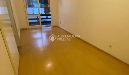 Apartamento com 2 quartos à venda na Rua Luiz Cosme, 205, Passo da Areia, Porto Alegre, 68 m2 por R$ 350.000