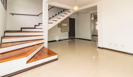 Casa com 5 quartos à venda na Rua Vidal de Negreiros, 644, Vila São José, Porto Alegre, 300 m2 por R$ 1.280.000