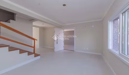 Casa em condomínio fechado com 3 quartos à venda na Beco Alexandre Luiz, 189, Jardim Itu Sabará, Porto Alegre, 100 m2 por R$ 480.000