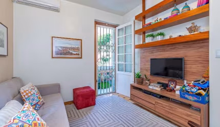 Apartamento com 3 quartos à venda na Rua Conde de Porto Alegre, 544, Floresta, Porto Alegre, 82 m2 por R$ 380.000