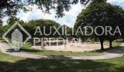 Terreno em condomínio fechado à venda na Rua Ramis Galvão, 305, Passo da Areia, Porto Alegre, 375 m2 por R$ 870.000