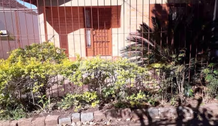 Casa com 3 quartos à venda na Rua São Mateus, 218, Bom Jesus, Porto Alegre, 325 m2 por R$ 655.000