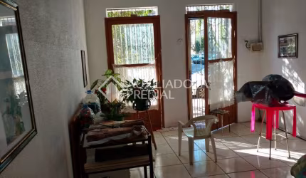 Terreno à venda na Avenida Berlim, 207, São Geraldo, Porto Alegre, 240 m2 por R$ 389.000