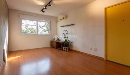 Apartamento com 2 quartos à venda na Rua Anita Garibaldi, 56, Mont Serrat, Porto Alegre, 53 m2 por R$ 425.000