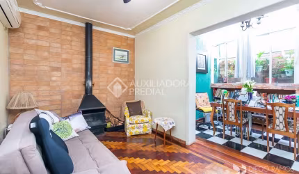 Apartamento com 2 quartos à venda na Rua Luzitana, 257, Higienópolis, Porto Alegre, 52 m2 por R$ 360.000