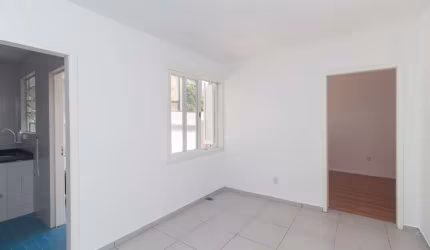 Apartamento com 1 quarto à venda na Rua Sete de Abril, 312, Floresta, Porto Alegre, 37 m2 por R$ 240.000