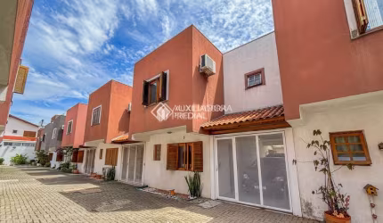 Casa em condomínio fechado com 3 quartos à venda na Rua Landel de Moura, 2225, Tristeza, Porto Alegre, 131 m2 por R$ 480.000