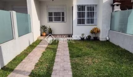 Casa com 2 quartos à venda na Sol Nascente, 223, Arco Íris, Capão da Canoa, 69 m2 por R$ 429.000