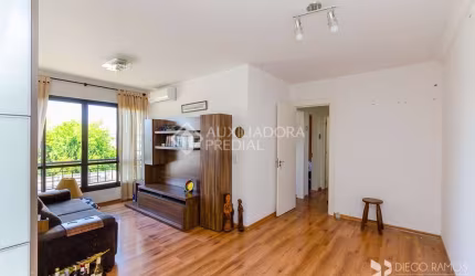 Apartamento com 3 quartos à venda na Avenida Polônia, 375, São Geraldo, Porto Alegre, 69 m2 por R$ 456.000