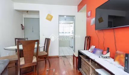 Apartamento com 3 quartos à venda na Rua Luiz de Camões, 179, Santo Antônio, Porto Alegre, 69 m2 por R$ 307.000