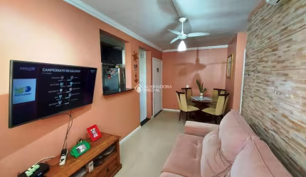 Apartamento com 2 quartos à venda na Rua Deputado Hugo Mardini, 1212, Passo das Pedras, Porto Alegre, 51 m2 por R$ 179.000