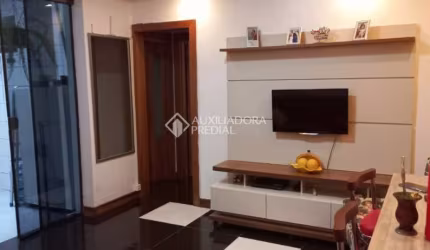 Apartamento com 1 quarto à venda na Rua Buarque de Macedo, 625, São Geraldo, Porto Alegre, 56 m2 por R$ 217.000