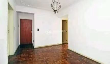 Apartamento com 2 quartos à venda na Avenida Benjamin Constant, 17, São João, Porto Alegre, 55 m2 por R$ 200.000