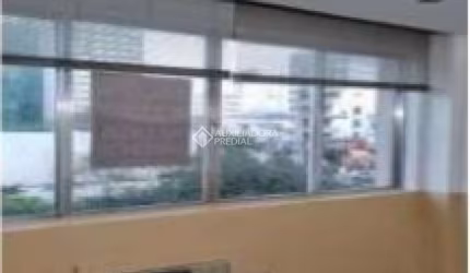 Sala comercial à venda na Avenida Nova York, 32, Auxiliadora, Porto Alegre, 25 m2 por R$ 205.000