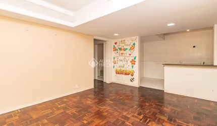 Apartamento com 2 quartos à venda na Avenida Cristóvão Colombo, 2413, Floresta, Porto Alegre, 61 m2 por R$ 379.000