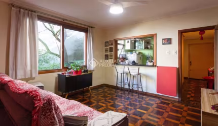 Apartamento com 2 quartos à venda na Avenida Cristóvão Colombo, 2075, Floresta, Porto Alegre, 55 m2 por R$ 245.000