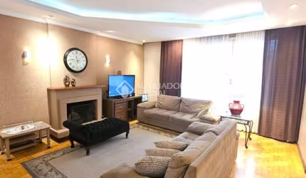 Casa com 5 quartos à venda na Rua Campos Elíseos, 291, Glória, Porto Alegre, 300 m2 por R$ 897.000